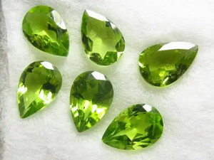 Peridoto verde natural 3mm x 5mm corte de pera facetado piedras preciosas calibradas sueltas joyería hecha a mano del fabricante de productos al por mayor - Product Image 2