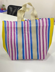 Sacs à main pour femmes à rayures multicolores et à deux sangles en nylon recyclé tissé imperméable fabriqué en Inde Shopping - Product Image 5