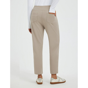 Pantalones de golf ligeros para mujer que ofrecen flexibilidad suave y comodidad transpirable para actividades al aire libre - Product Image 2