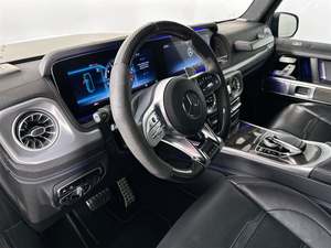 MEJOR OFERTA 2024 Mer-ce-des-B e n z  Clase G AMG G 63 4MATIC, motor biturbo V8 de 4.0L que produce 577 hp - Product Image 5