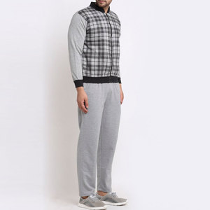 Ropa de moda atlética construida para movimiento activo y entrenamiento tela suave al tacto duradera hombres chándal traje chándal de invierno - Product Image 3