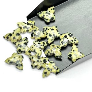 Cuentas sueltas de piedras preciosas talladas en forma de mariposa de jaspe dálmata para fabricación de joyería DIY collar pulsera pendientes - Product Image 1