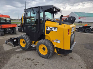 Chargeuse compacte JCB 300 abordable à vendre, chargeuse compacte JCB diesel jaune, composants essentiels du moteur de chargeuse sur pneus, achetez maintenant - Product Image 2