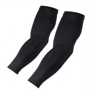 Mangas de Compresión Clásicas Negras Sólidas, Transpirables, con Protección UV, de Seda Helada, para Baloncesto, Correr y Gimnasio - Product Image 1