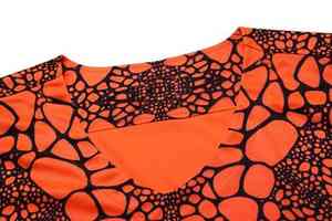 Conjunto de uniformes ligeros de poliéster que ofrece gráficos sublimados de alta calidad para equipos de baloncesto - Product Image 2