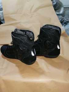 Botas de Motociclismo, Botas de Paseo en Moto, Botas de Invierno con Cierre, Media Caña, Ligeras, de Cuero Vacuno Genuino, Diseño de Alta Calidad y Moda - Product Image 2