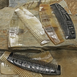 Handmade Portable Ox Horn <b>Hair</b> <b>Comb</b> with Handle Practical Narrow Tooth Design for Daily Use and Parties for Bridal Use - Product Image 6