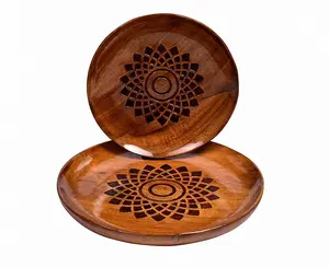 New Top Sale Round Wooden Dinner Plate Laser Engraved Large Small Natural Glossy Finished food Safe Charger Plates Dinnerware