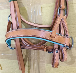 Tachuela para montar a caballo hecha a mano con brida occidental de piel auténtica personalizada al por mayor con acolchado suave y diseño lateral Pul - Product Image 3