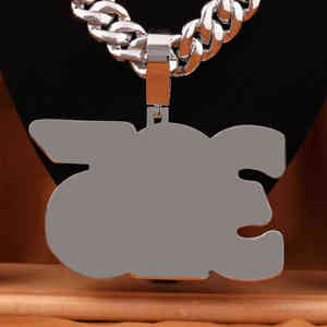 จี้เพชรทรงเหลี่ยมเจียระไนแบบวินเทจ 325 นูเมริคัล ลักซ์ชัวรี เงินแท้ 925 ชุบเงิน สำหรับทุกเพศ เหมาะเป็นของขวัญวันเกิด - Product Image 4