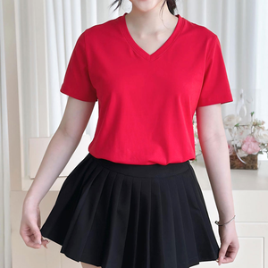 Camiseta de mujer Color sólido Cuello en V Manga corta Dobladillo redondeado Tops casuales de verano - Product Image 4