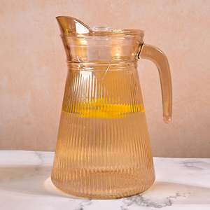 Juego de Seis Piezas de Jarra de Vidrio Retro Gris y Dorado con Asa, Diseño Minimalista para Jugo y Té - Product Image 1