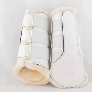 Guêtres de voyage pour chevaux durables avec rembourrage supplémentaire pour la protection des jambes pendant les longs trajets Bottes de voyage pour chevaux - Product Image 6