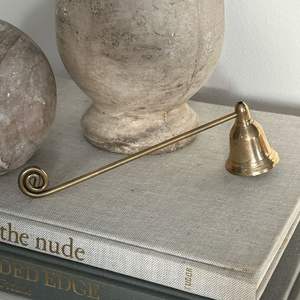 Apagavelas de Metal de Alta Calidad, Ecológico, Decorativo, para Interiores, Estudio, Galería, Hecho a Mano, Ecléctico, Creativo, Elegante, Único - Product Image 1