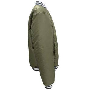 Veste universitaire d'hiver personnalisée OEM pour hommes, veste de baseball à manches longues en satin de polyester et polyester de style hip-hop avec logo brodé - Product Image 3