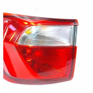 LUZ TRASERA IZQUIERDA DE FRENO FORD EcoSport Serie CN15-13405-BC (12>) - Product Image 3