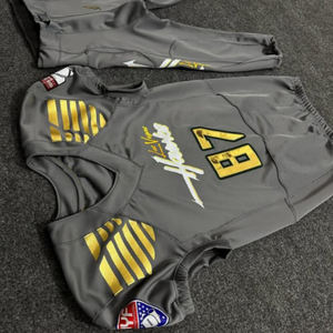 ชุดฟุตบอลแบบระบายอากาศได้ดี ผลิตจากโพลีเอสเตอร์ 100% ป้องกันแบคทีเรีย แห้งเร็ว ดีไซน์ปรับแต่งได้ - Product Image 3