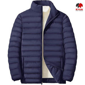 แจ็คเก็ตพัฟเฟอร์แบบกำหนดเองของ Ryan Pro Gear สำหรับผู้ชาย ผ้าที่สวมใส่สบายและระบายอากาศได้ดี พร้อมโลโก้ที่ปรับแต่งได้ - Product Image 4