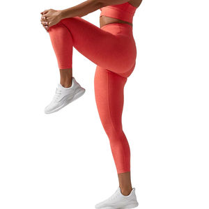 Mallas informales con logotipo personalizado OEM a la moda para mujer, mallas suaves y cómodas para gimnasio para mujer con color personalizado - Product Image 4