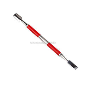 Pousse-cuticules double tête en acier inoxydable avec poignée en silicone rouge, réutilisable, pour manucure et exfoliation des ongles - Product Image 2