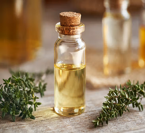 Pure & Natural Thyme <b>Essential</b> <b>Oil</b> <b>for</b> Aromatherapy, Skincare, Haircare, Massage, <b>Diffuser</b> & Soap Making Bulk Wholesale Supplier - Product Image 2