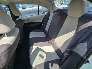 Pre-Owned 1.6 L Petrol Automatic Sedan Car Left Hand <b>Drive</b> R15 - Product Image 3