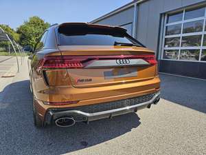 Audi RSQ8 4.0L Exclusive Brown TFSI Quattro 600 CV SUV d'occasion en bon état, sièges en cuir, toit ouvrant panoramique, phares à LED, transmission automatique - Product Image 2