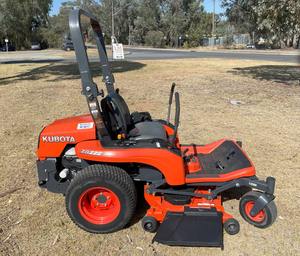 เครื่องตัดหญ้า ZG222 Kubota มือสอง - Product Image 6