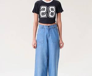 Meilleure qualité en gros recadrée femmes T-shirts entraînement dames plaine élégant à porter respirant haut court t-shirt confortable - Product Image 1