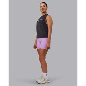 Débardeur d'entraînement pour femme - T-shirt de performance athlétique gris anthracite et blanc - Product Image 2