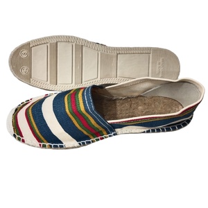 ผ้าใบลายพิมพ์รองเท้าสำหรับผู้ชายและผู้หญิงล่าสุด2023อินเทรนด์ที่มีคุณภาพสูงที่ขายดีที่สุดแฟนซีที่ไม่ซ้ำกันทั้งขายราคาถูก - Product Image 1