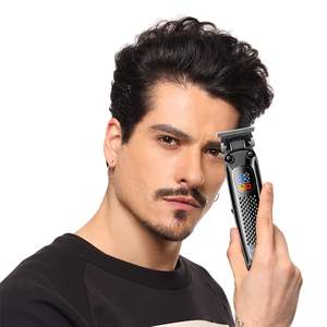 Recortadora de Pelo Profesional Inalámbrica para Hombre, Cortadora de Pelo Eléctrica Recargable con Pantalla LED, Funciona con Batería, Enchufe Estadounidense - Product Image 3