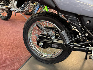 Disponible dès maintenant : Nouvelles motos XR150L 2025 en stock - Product Image 5