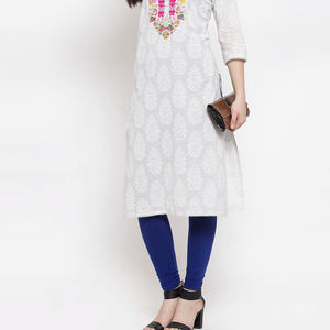 Pantalon de yoga pour femme avec poches et legging pour entraînement logo personnalisé leggings de yoga pour femme nouveau designer pantalon de yoga pour femme - Product Image 4