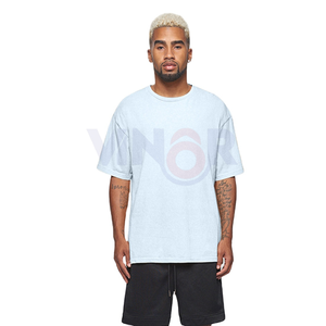 Camiseta de hombre antiarrugas pesada de gran tamaño lavada con ácido con logotipo personalizado 100% algodón tejido liso estilo callejero letra larga sólida - Product Image 1