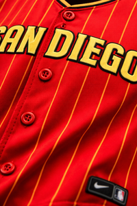 Uniformes de Béisbol Personalizados con Franjas Rojas, Venta al Por Mayor, OEM, ODM, Nombre, Número y Logotipo Personalizados, Sublimación, Bordado, Ropa Deportiva - Product Image 4