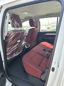 Nuovissima Toyota Hilux Doppia Cabina 2025 2.4 Diesel Full Optional 4WD 199 CV SUV 4 Posti 4 Cilindri Trasmissione Automatica - Product Image 5