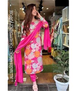 Nouvelle collection de Kurtis de créateur pour festivals, en soie Mashin lourde, avec broderies et imprimés numériques, designs modernes, et dupatta en dentelle prête à porter. - Product Image 1