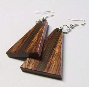 ต่างหูหรูหรา ต่างหูขายดีสําหรับผู้หญิง ต่างหูไม้ ต่างหูไม้ที่มีอัตราสูง โลโก้ที่กําหนดเอง ต่างหูส่วนบุคคล - Product Image 3