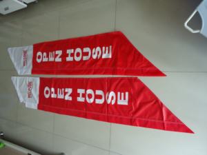 เสาธงอะลูมิเนียมสำหรับภายนอกอาคาร ดีไซน์ทันสมัย ทนทาน รูปทรงตามสั่ง ผ้าโพลีเอสเตอร์ สำหรับกีฬาและการแข่งขัน พิมพ์ลายดิจิทัล - Product Image 6