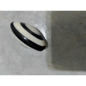 ลูกปัดเรซินออกแบบเป็นเอกลักษณ์สำหรับผู้ผลิตเครื่องประดับลูกปัดเงาสูงทนทานสำหรับสร้อยข้อมือสร้อยคอและการสร้างสรรค์งานศิลปะ - Product Image 2