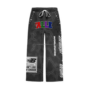 Pantalon de survêtement en molleton de coton brossé de haute qualité 320 GSM vert foncé avec imprimé graphique et broderie appliquée - Product Image 3