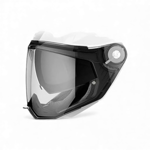 Accessorio per Casco AIROH Commander con Visiera Trasparente per Motociclette - Product Image 1