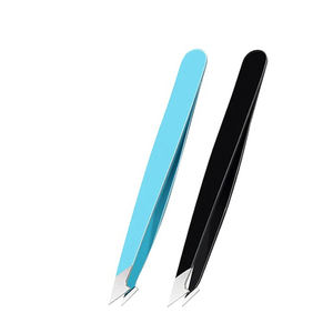 Essential Beauty Pinzas para cejas de acero inoxidable de calidad superior con punta puntiaguda inclinada azul Herramienta de belleza de alta calidad - Product Image 3