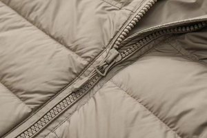 Veste matelassée pour homme, nouvelle collection automne-hiver 2025, sur mesure, tissu mat, capuche, chaude, ample, coupe-vent, rembourrée, vente en gros, OEM - Product Image 6