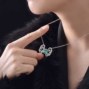 Collier pendentif nuage de bijoux en pierres précieuses de luxe taille ovale 8x10mm - Product Image 5