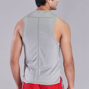 Camiseta sin mangas de entrenamiento para hombre de calidad personalizada cuello cuadrado Fitness gimnasio Top Casual verano diseño sólido transpirable de talla grande camiseta sin mangas - Product Image 6