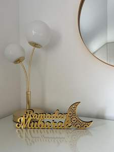 Centre de table islamique en métal fabriqué à la main pour les mosquées des fêtes du Ramadan ou la décoration de la zone de prière à la maison - Product Image 2