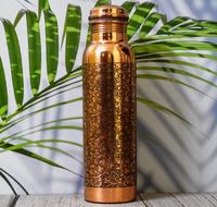 Bouteille artisanale 100% cuivre pur entièrement gravée avec couvercle pour boire directement, vaisselle pour adultes, pour le camping