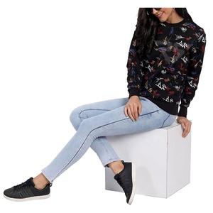 Jersey con logotipo personalizado para mujer, sudadera de manga larga para mujer, Top corto de entrenamiento en blanco, sudaderas por sublimación para mujer - Product Image 4